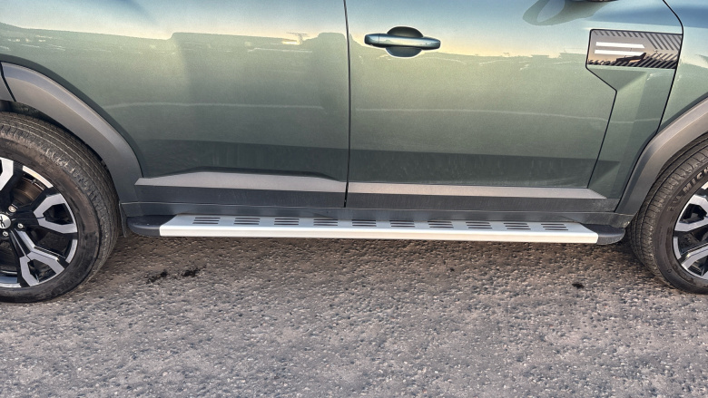 Dacia Bigster 1.8 Hybrid 155 Journey 5dr Auto Hybrid Estate